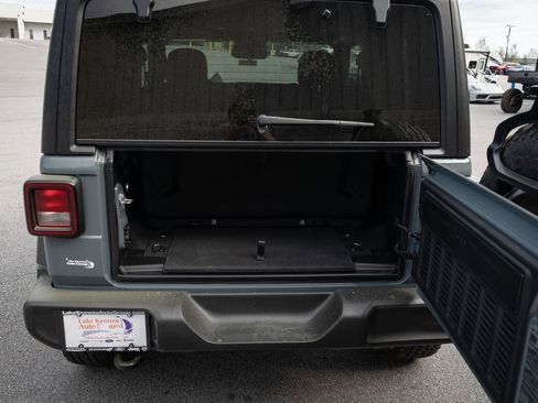 New 2026 Jeep Wrangler Sport S image 9