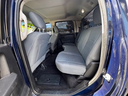 Used 2017 RAM 2500 Tradesman w/ Chrome Appearance Group image 33