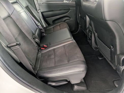 Certified 2021 Jeep Grand Cherokee Laredo X RWD image 31
