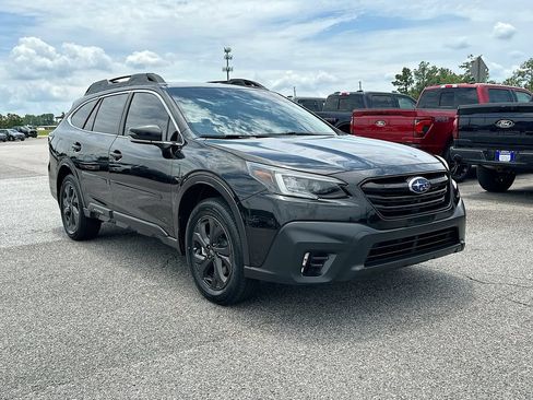 Used 2020 Subaru Outback Onyx Edition XT AWD/4WD image 2