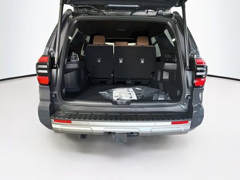 New 2026 Toyota 4Runner Limited AWD/4WD image 25