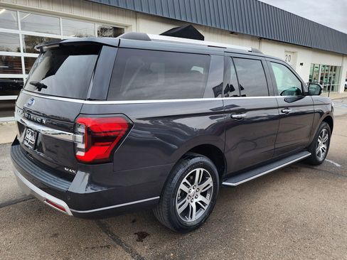 Used 2023 Ford Expedition Max Limited image 7