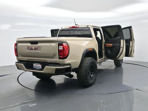 Used 2023 GMC Canyon AT4 w/ AT4 Premium Package image 36