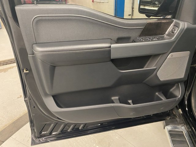 Used 2023 Ford F150 Lariat w/ Equipment Group 502A High AWD/4WD image 25
