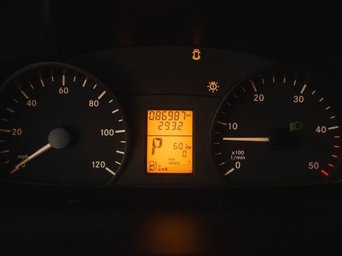 Used 2012 Mercedes-Benz Sprinter 2500 w/ Additional Battery Pkg image 21