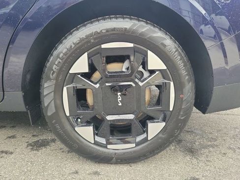 New 2026 Kia Carnival EX image 7