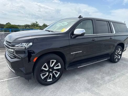 Used 2021 Chevrolet Suburban Premier w/ Premium Package RWD image 1
