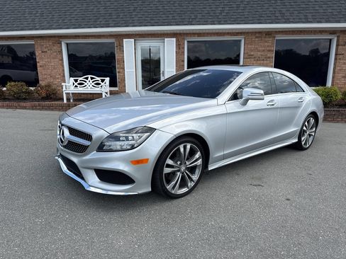 Used 2016 Mercedes-Benz CLS 400 4MATIC w/ Premium 1 Package image 4