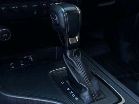 Used 2020 Ford Ranger XLT w/ Equipment Group 301A Mid image 17