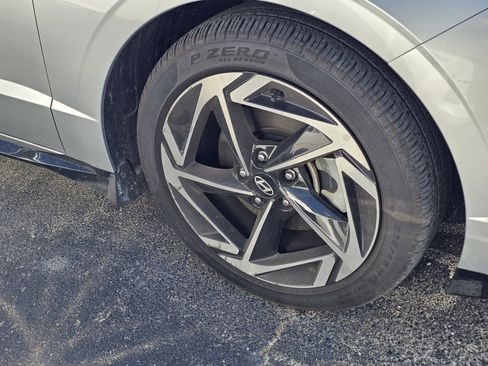 Used 2025 Hyundai Sonata SEL FWD image 6