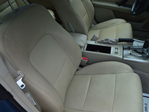 Used 2007 Subaru Outback 2.5i AWD/4WD image 26