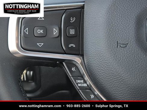 Used 2025 RAM 1500 Laramie image 18