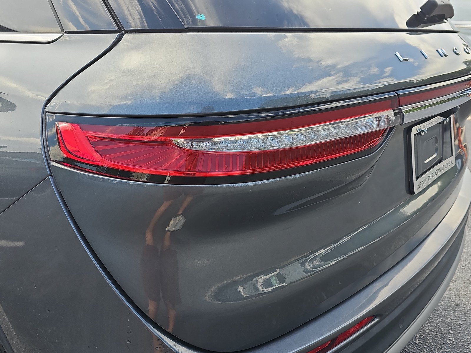 Used 2023 Lincoln Corsair FWD image 35