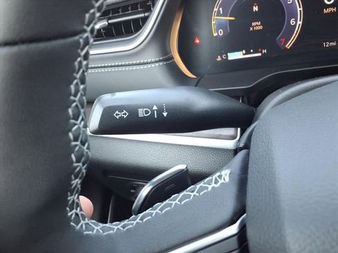 New 2025 Jeep Grand Cherokee L Limited w/ Luxury Tech Group II image 26