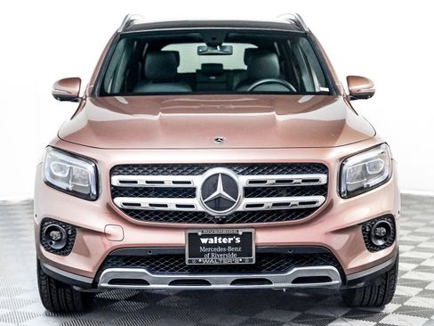 Certified 2023 Mercedes-Benz GLB 250 w/ Premium Package image 10