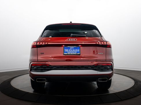 Used 2025 Audi Q5 Premium Plus w/ Premium Plus AWD/4WD image 21