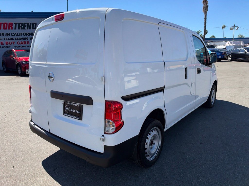 Used 2016 Nissan NV200 S FWD image 5