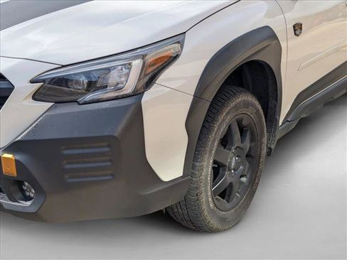Used 2022 Subaru Outback Wilderness image 9