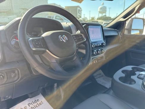 New 2026 RAM 2500 Tradesman w/ Chrome Appearance Group image 19