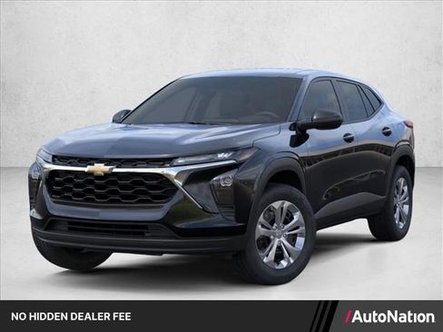 New 2026 Chevrolet Trax LS FWD image 1