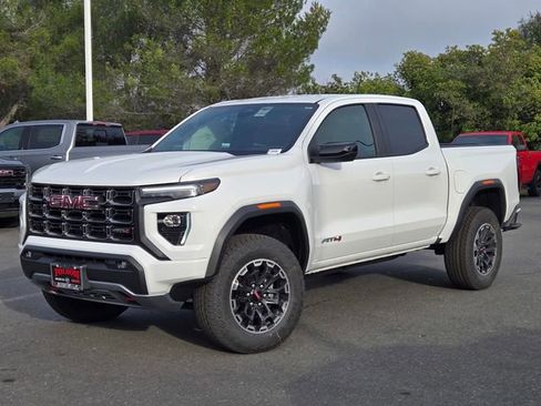 New 2026 GMC Canyon AT4 image 8