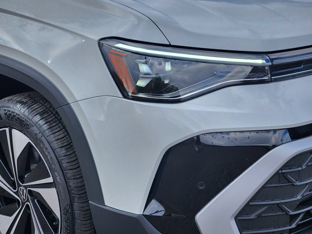 New 2026 Volkswagen Taos SE AWD/4WD image 27