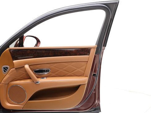 Used 2014 Bentley Flying Spur W12 AWD/4WD image 97