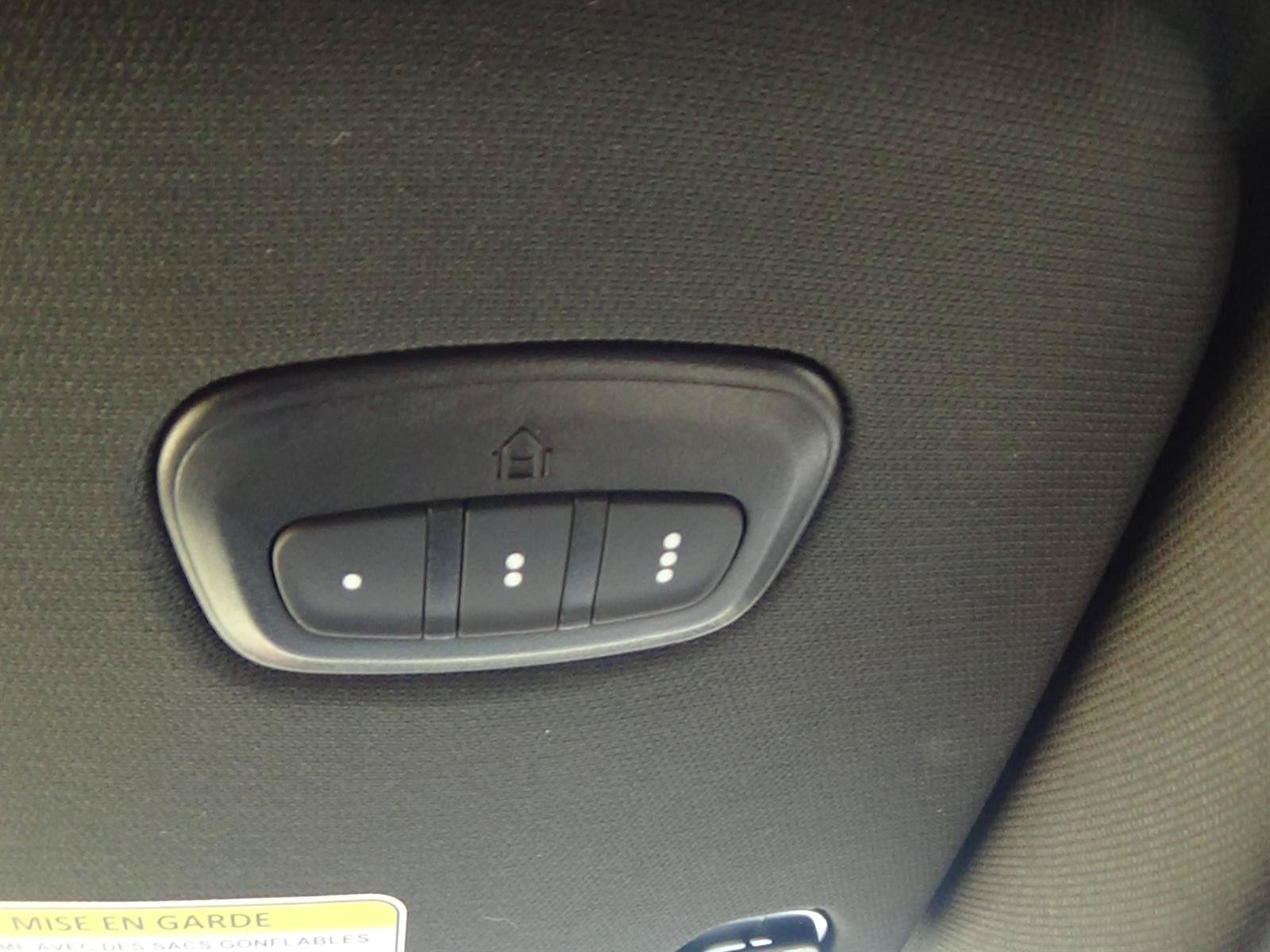 Used 2025 RAM 1500 Big Horn AWD/4WD image 32