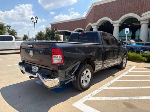 Used 2019 RAM 1500 Big Horn RWD image 3