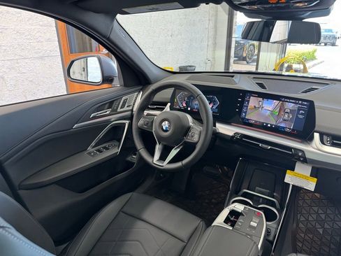 Used 2025 BMW X2 xDrive28i w/ Technology Package image 47