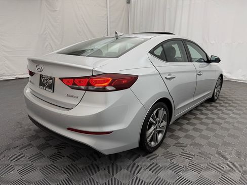 Used 2017 Hyundai Elantra Limited w/ Limited Tech Package 04 image 4