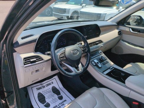 Used 2020 Hyundai Palisade SEL w/ Premium Package FWD image 15