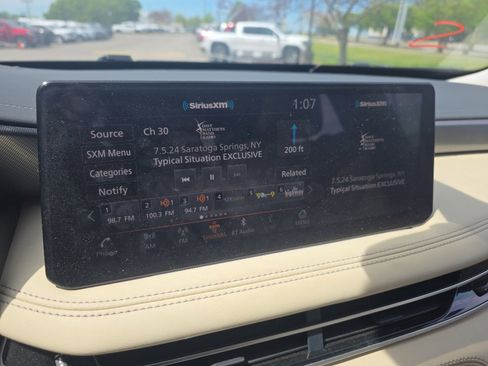 Used 2023 INFINITI QX60 Luxe w/ Vision Package image 25