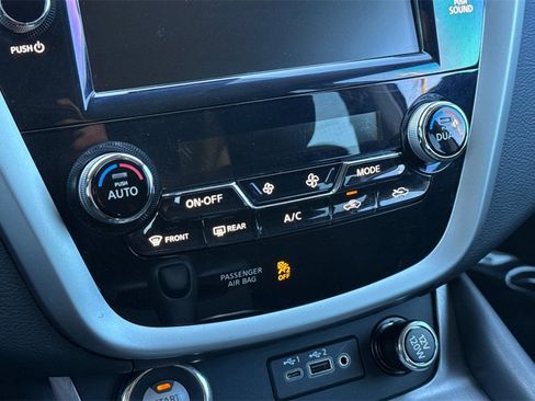 Used 2021 Nissan Murano SV w/ Cargo Package image 19