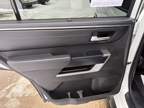 Certified 2025 Toyota Sequoia Platinum image 18