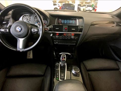 Used 2017 BMW X4 M40i image 16