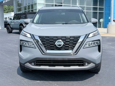 Used 2021 Nissan Rogue SL w/ Premium Package AWD/4WD image 3