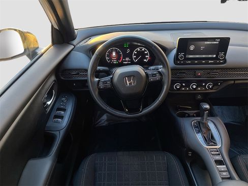 Used 2024 Honda HR-V Sport image 21