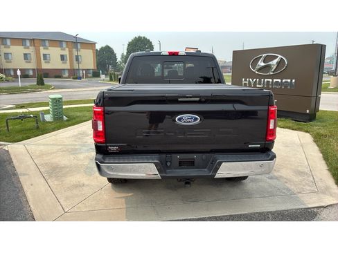 Used 2022 Ford F150 XLT w/ Equipment Group 302A High AWD/4WD image 4