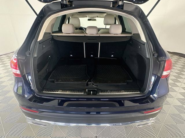 Used 2016 Mercedes-Benz GLC 300 image 26