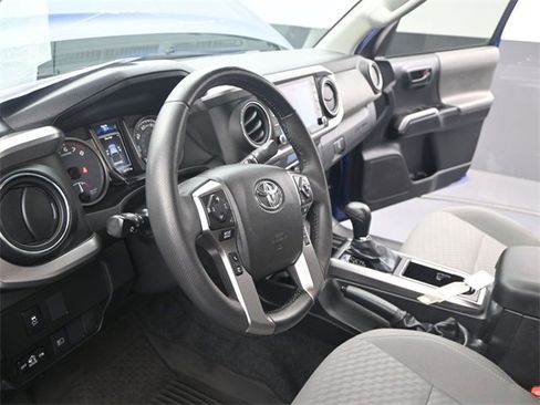 Used 2023 Toyota Tacoma SR5 image 5
