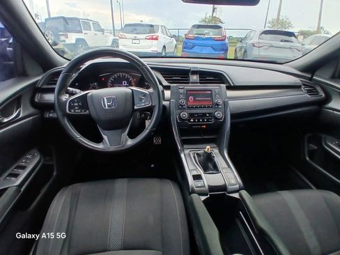 Used 2018 Honda Civic Sport image 25