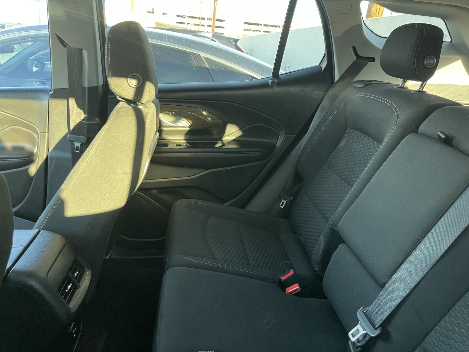 Used 2020 GMC Terrain SLE FWD image 9