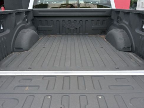 Used 2022 Ford F150 XL image 5