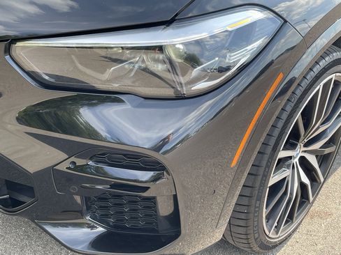 Used 2022 BMW X5 M50i w/ Premium Package image 23