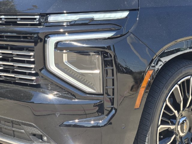 Certified 2025 Chevrolet Tahoe High Country AWD/4WD image 5