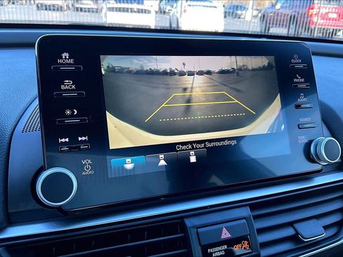 Used 2018 Honda Accord Sport image 24