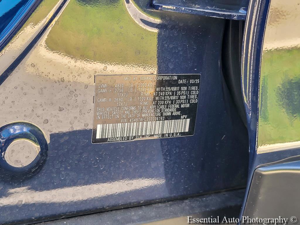 Used 2025 Subaru Outback Premium AWD/4WD image 16