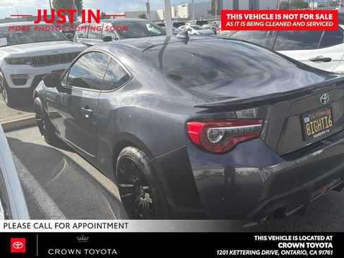 Used 2019 Toyota 86 RWD image 2