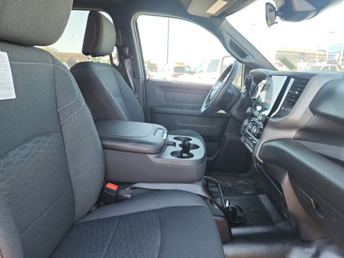 New 2025 RAM 3500 Tradesman w/ Chrome Appearance Group image 20